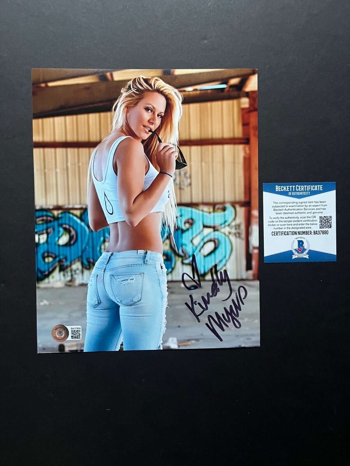 Kindly Myers Hot autographed signed sexy Playboy 8x10 photo Beckett BAS coa