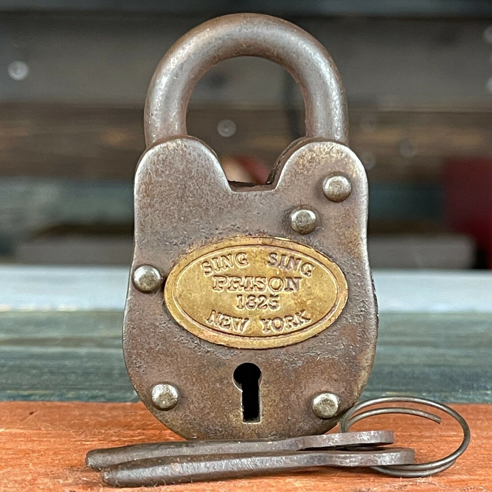 Sing Sing Prison 1825 New York Gate Lock W/ 2 Working Keys & Antique Finish 