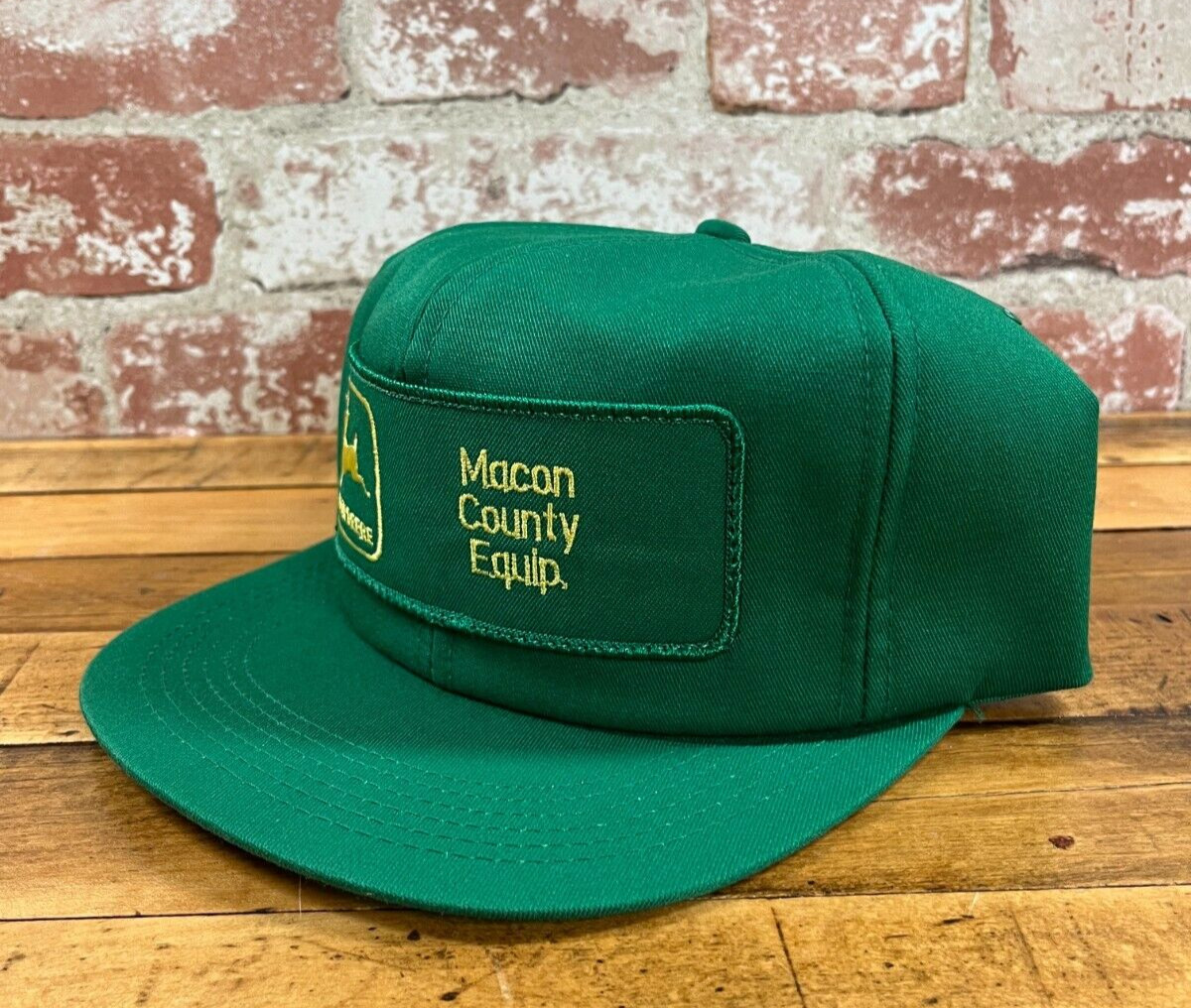 Vintage John Deere Dealer Hat 68-00 Logo Macon County Equipment NOS