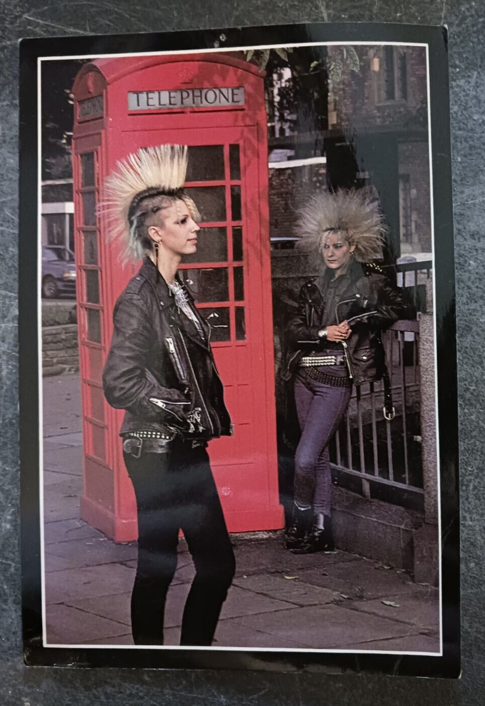 vtg postcard RARE 1984 UK PUNK Jacky Moore Renate Gibbons telephone box