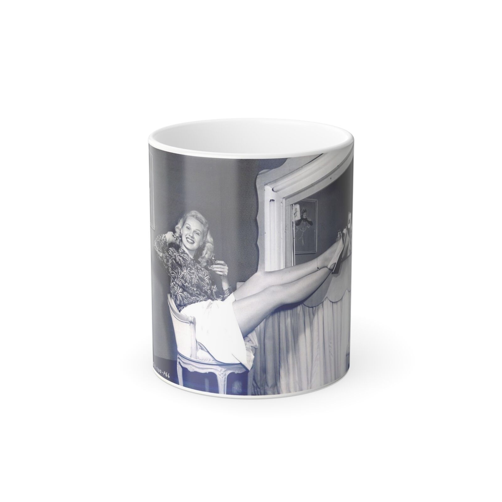 Adele Jergens #50 (Vintage Female Icons) Color Changing Mug 11oz