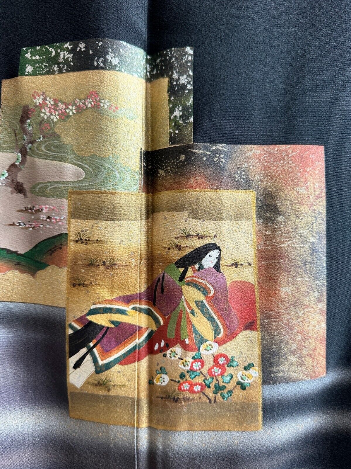 Vintage Japanese kimono - Kuro tomesode with Beautiful motifs