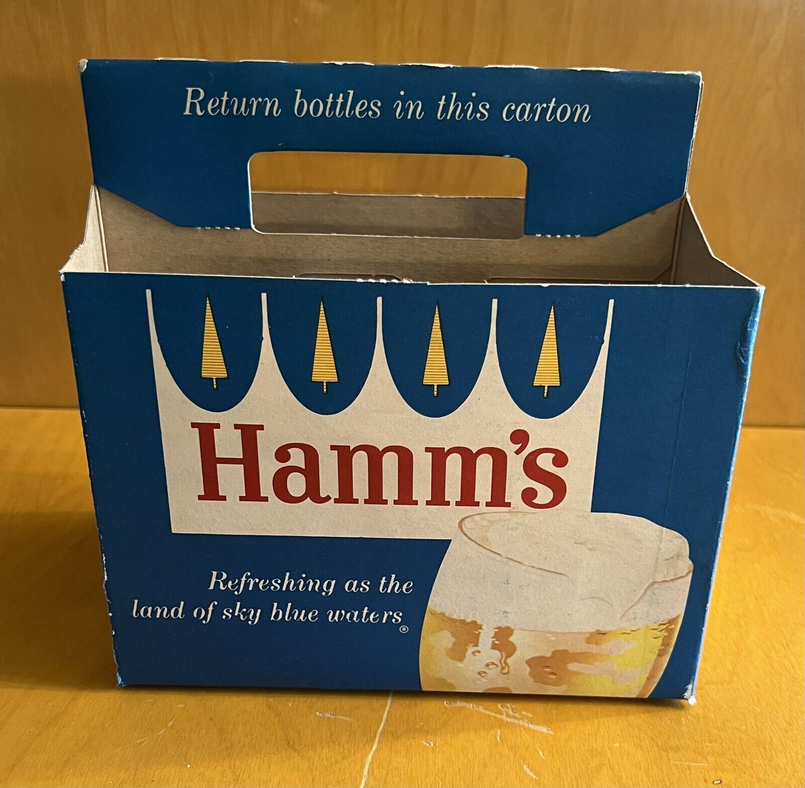 Vintage 1950\'s - 1960’s Hamm’s Beer Six Pack Bottle Carton Sky Blue Waters