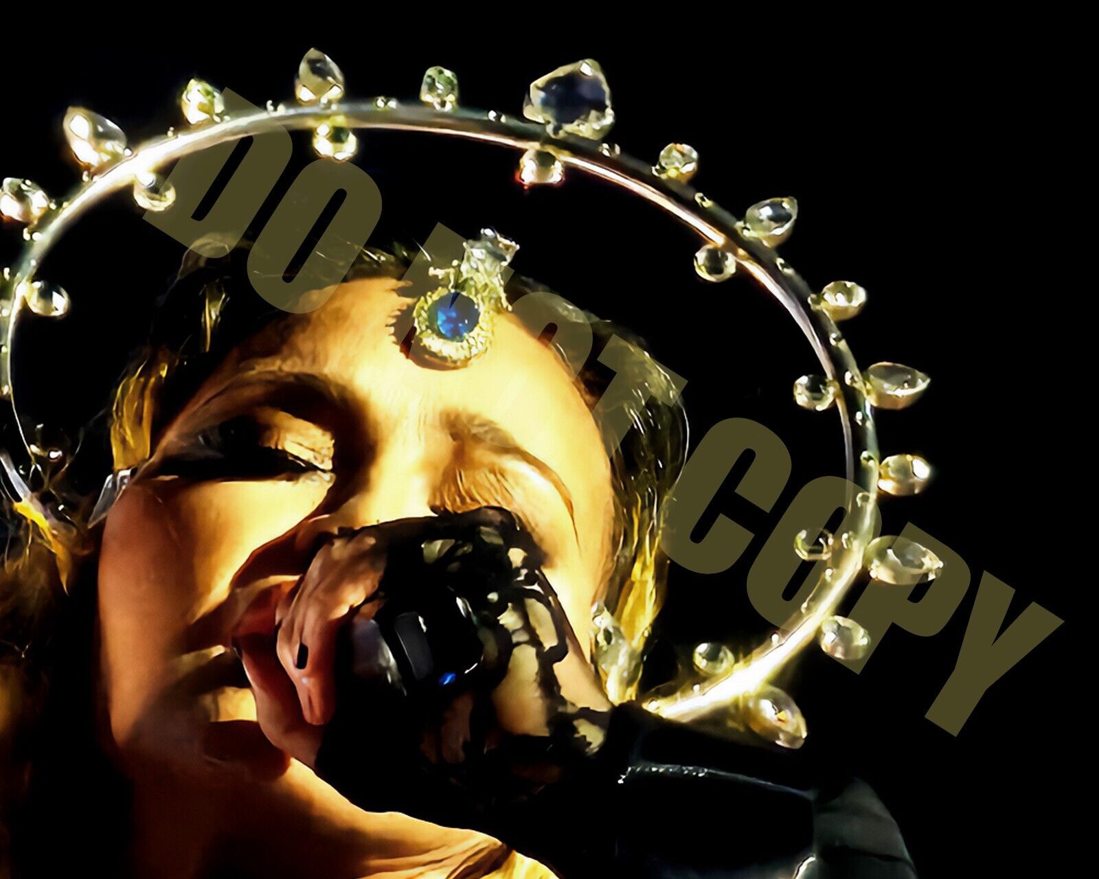 Madonna 2024 Celebration Tour Up Close To The  - QUEEN - Crown 8x10 Photo