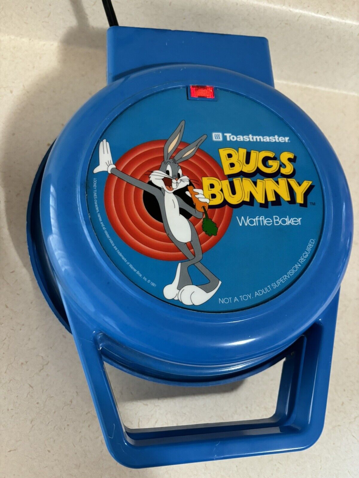 BUGS BUNNY Looney Tunes 1991 Toastmaster Waffle Baker.  Tested And Works
