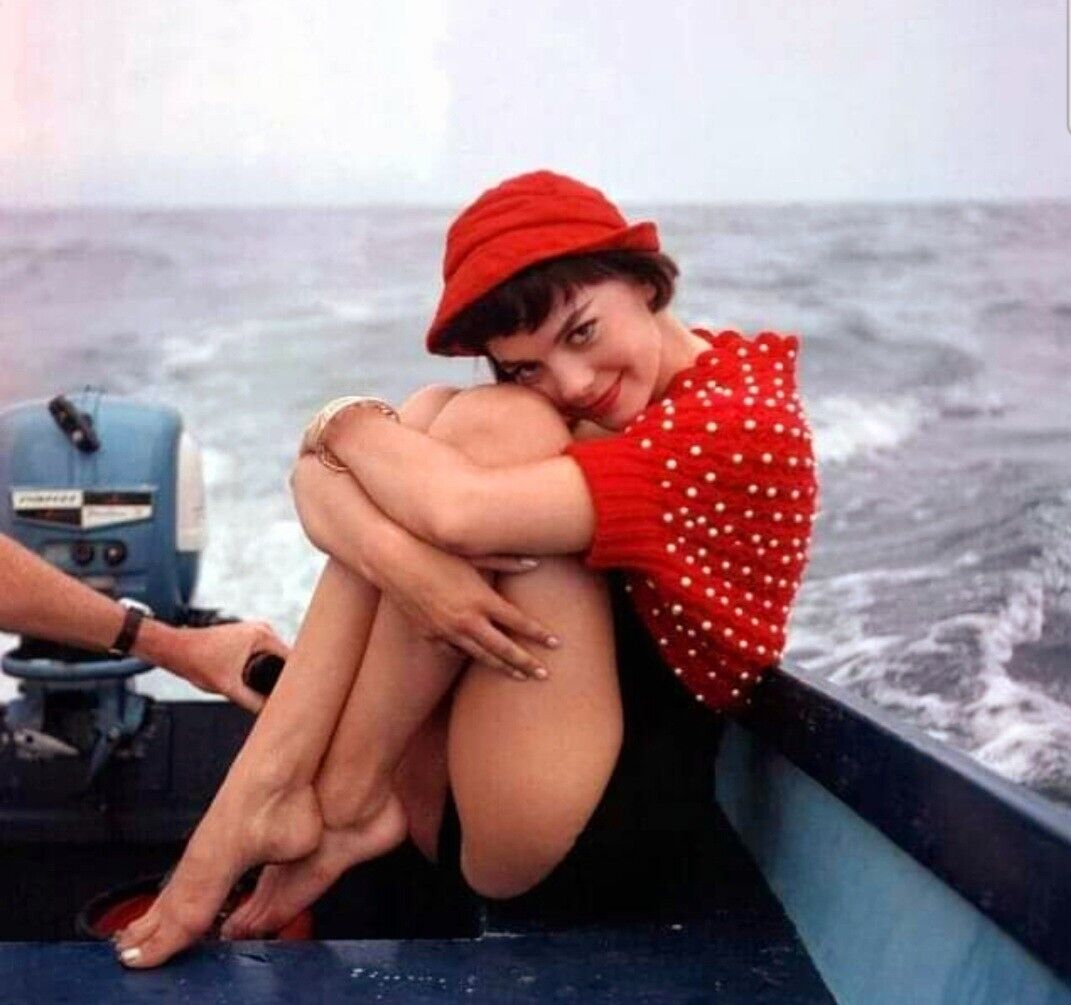 The only Natalie Wood Photograph you will ever need 8x10 lustre