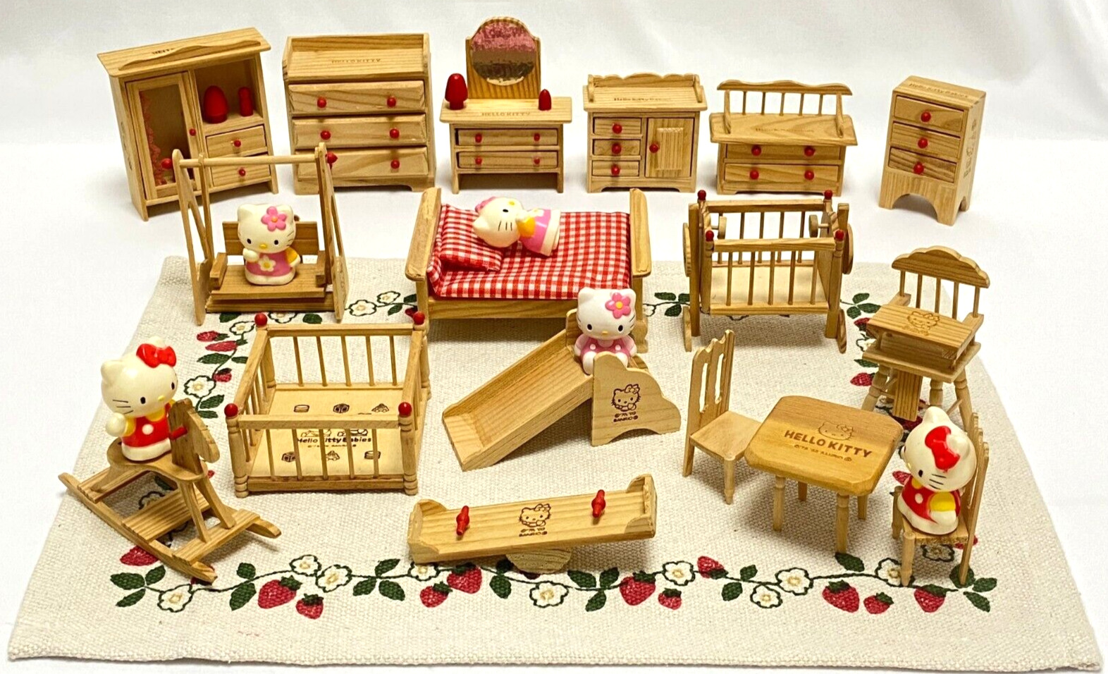 Hello Kitty Babies Dollhouse Miniature Wooden Furniture 15 Piece Set 1990s Kawai