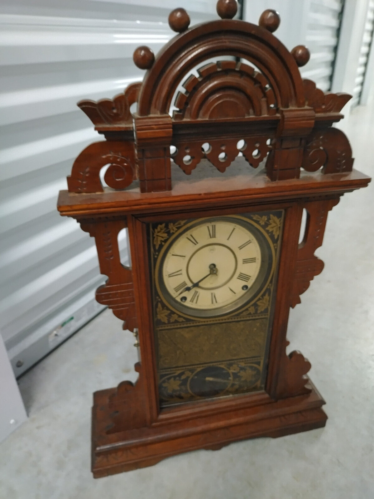 Antique Seth Thomas  Eclipse Oak Kitchen Clock  - Winds--selling for  parts   J