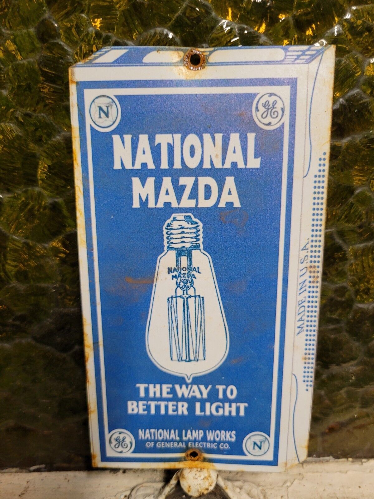 VINTAGE NATIONAL MAZDA SIGN TIN METAL LAMP BULB GENERAL ELECTRIC LIGHTING 6X4\
