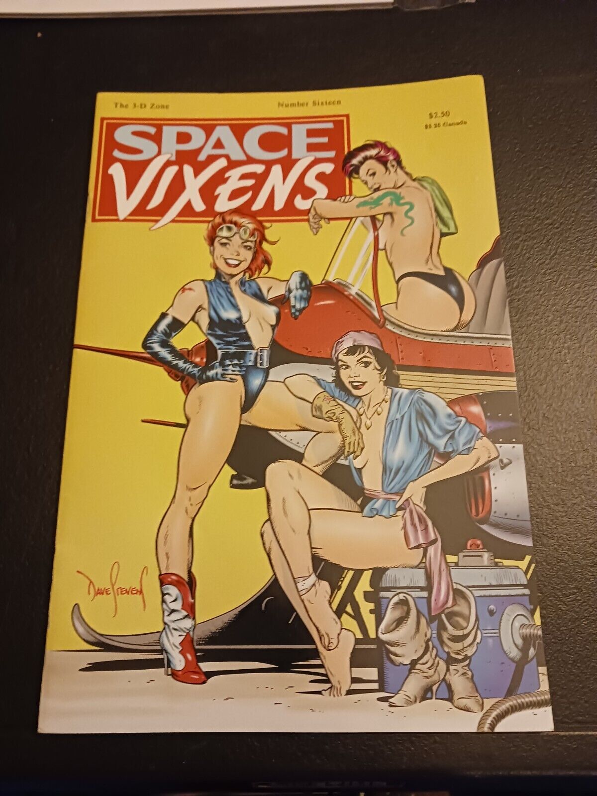 Space Vixens #16 3-D Glasses (1 pair) UnAttached/Dave Steven’s Cover