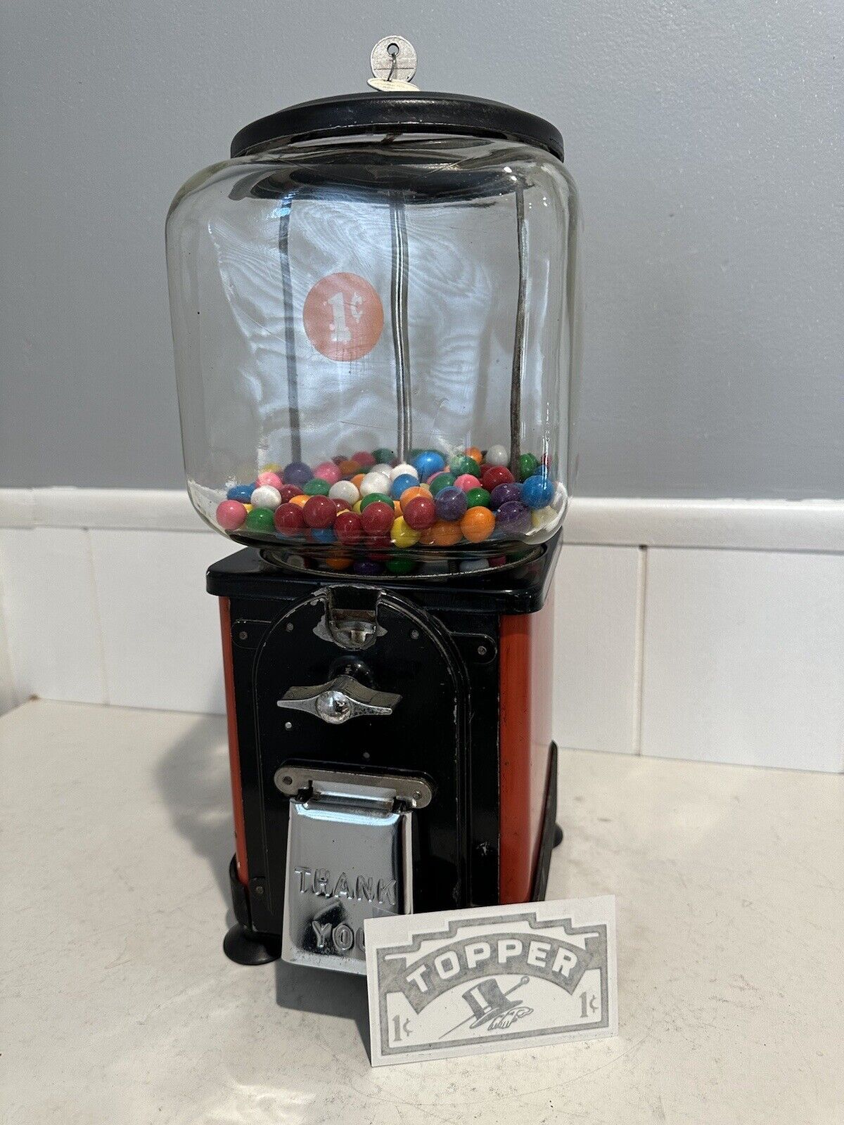 Victor Topper  1 Cent Penny Gumball Vending Machine Square Glass Globe 50s