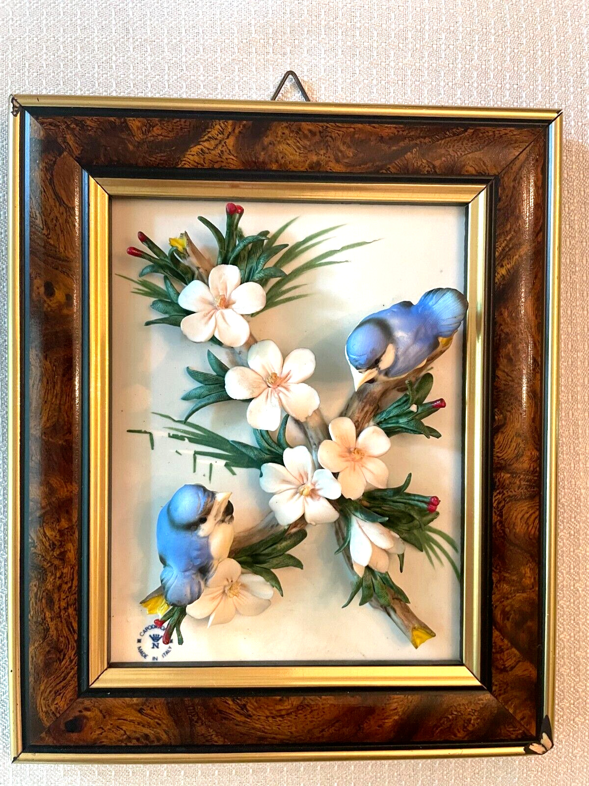 Vintage Framed CAPODIMONTE BLUEBIRDS & FLOWERS 3D WALL PLAQUE ~ Made in Italy