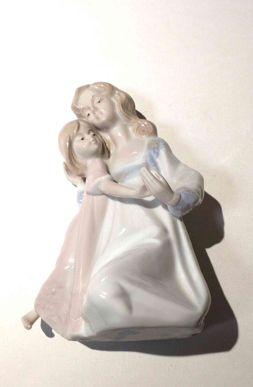 Vintage Paul Sebastian Figurine Mother and Daughter Child Porcelain 1990 Mexico