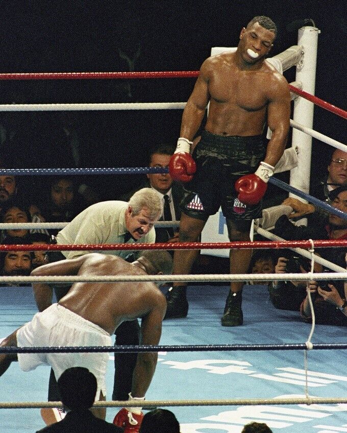 Mike Tyson boxing legend in the ring fight 24x36 Poster