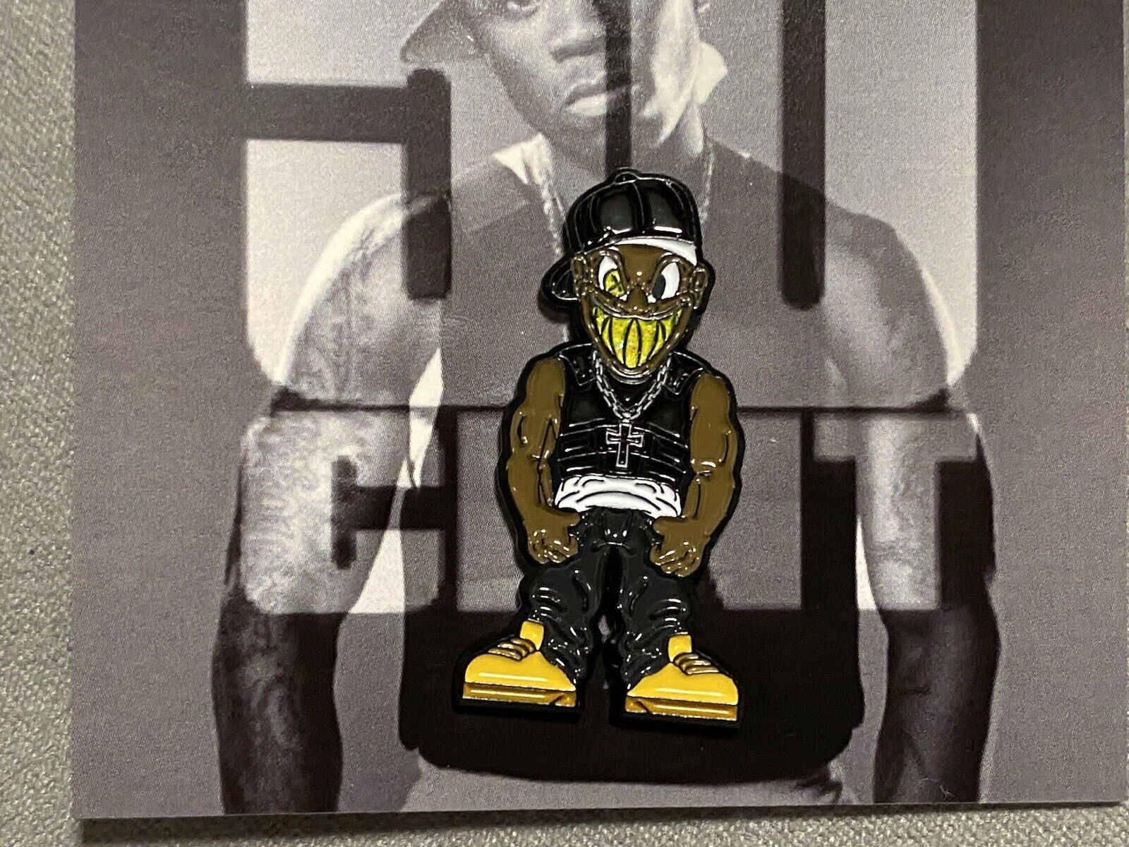 Pinzcity 50 Cent Aux pack Scare Bear Hat Pin Limited Get Rich Or Die Trying