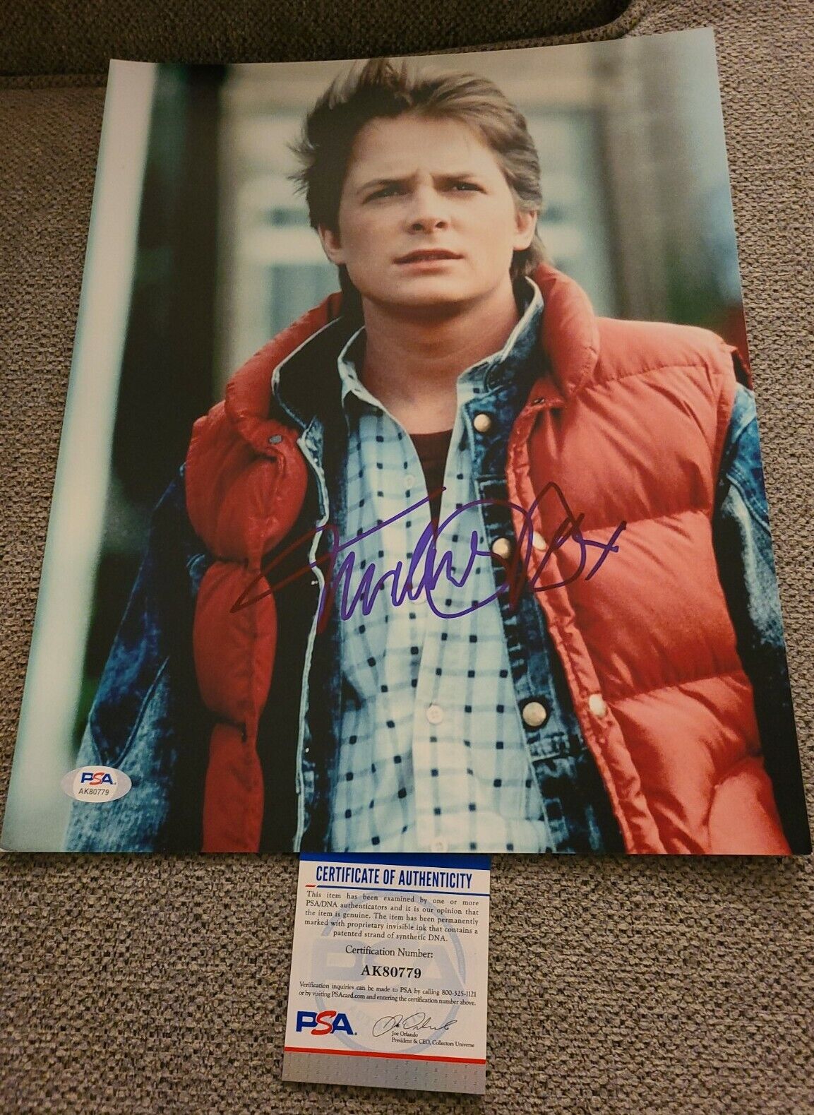 MICHAEL J FOX SIGNED 11X14 PHOTO BACK TO THE FUTURE MARTY MCFLY PSA DNA AK80779