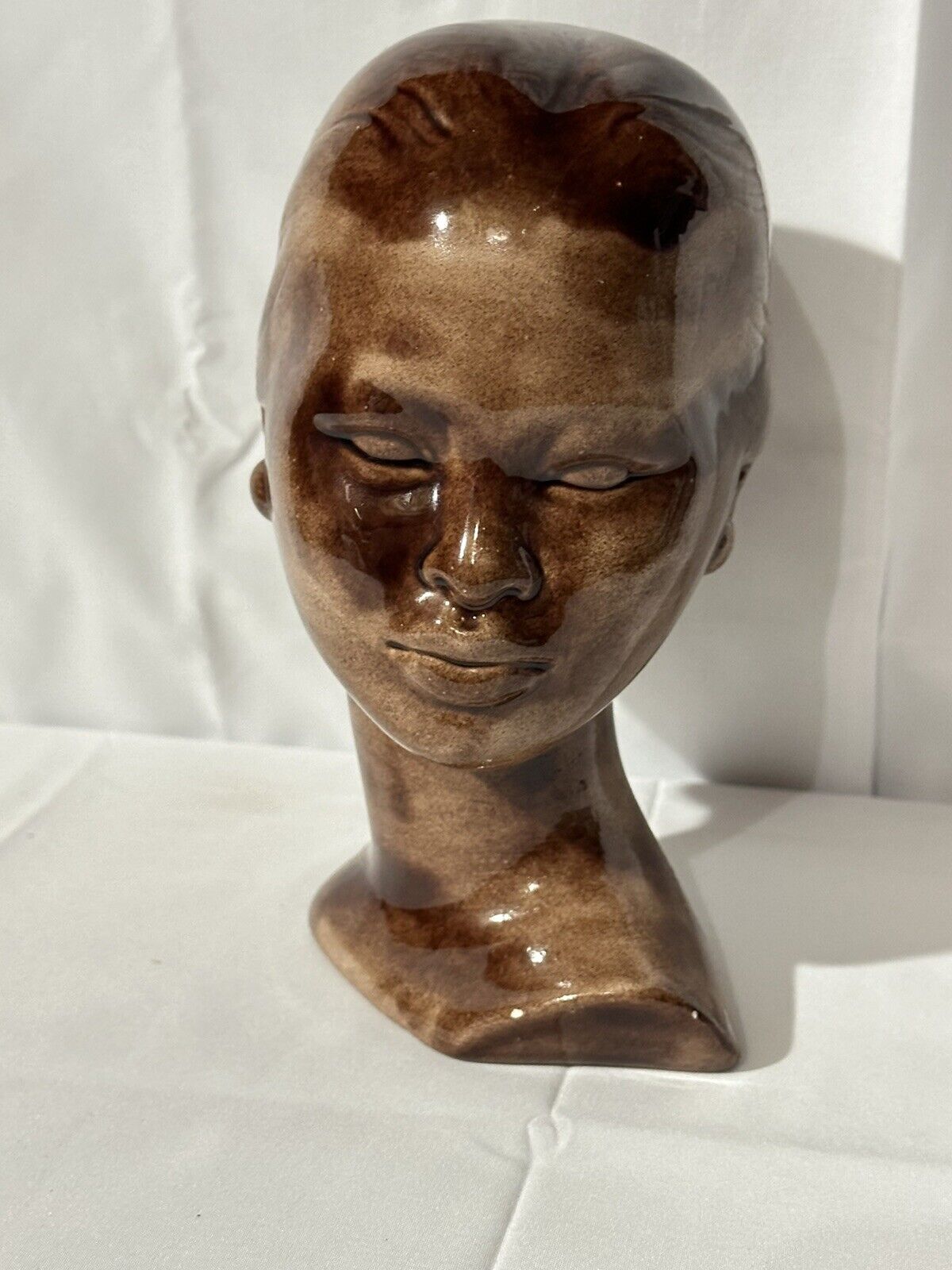 Vintage Ceramic Lady Bust Browns 7”T