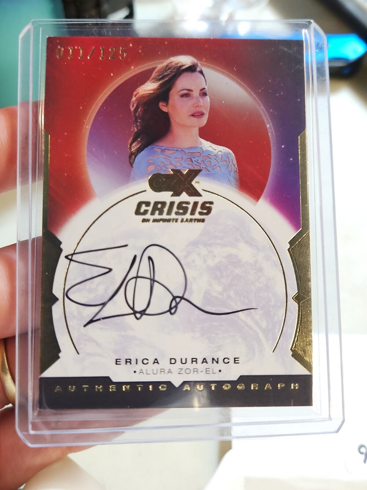 CZX Crisis on Infinite Earths Erica Durance As Alura Zor -El Autograph 43/125