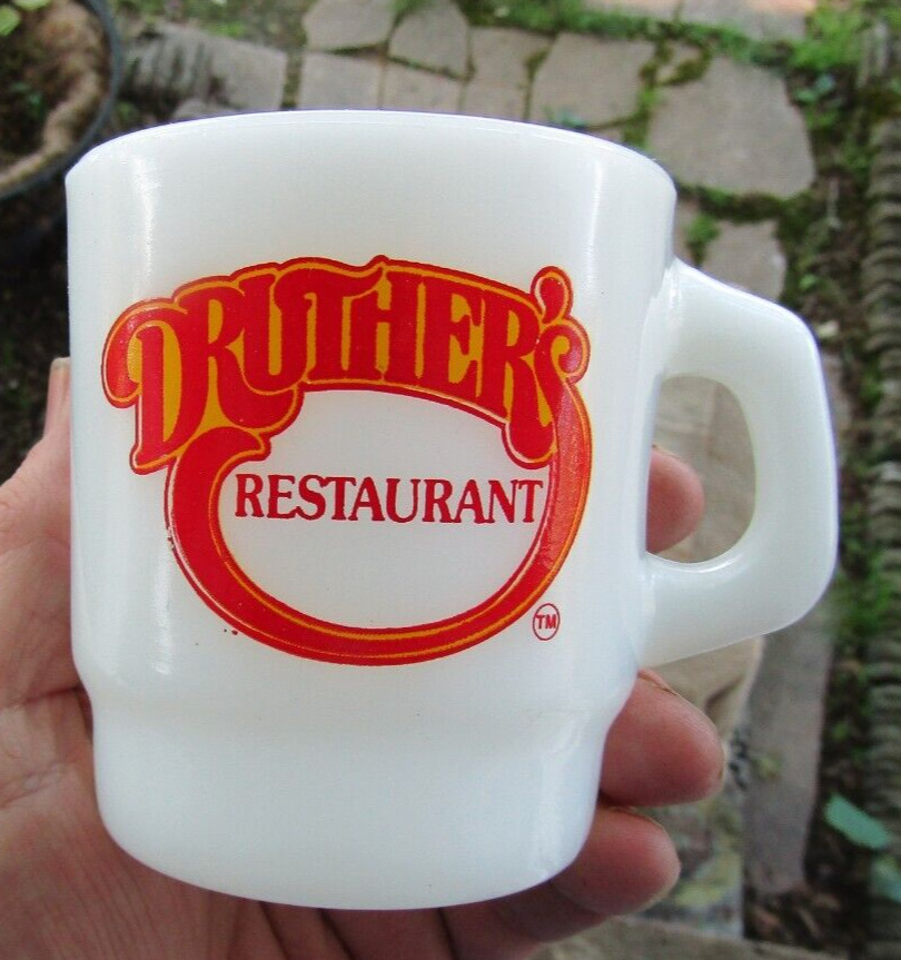 Vintage Druthers Anchor Hocking  Restaurant D Handle Milk Glass Mug Coffee 80s