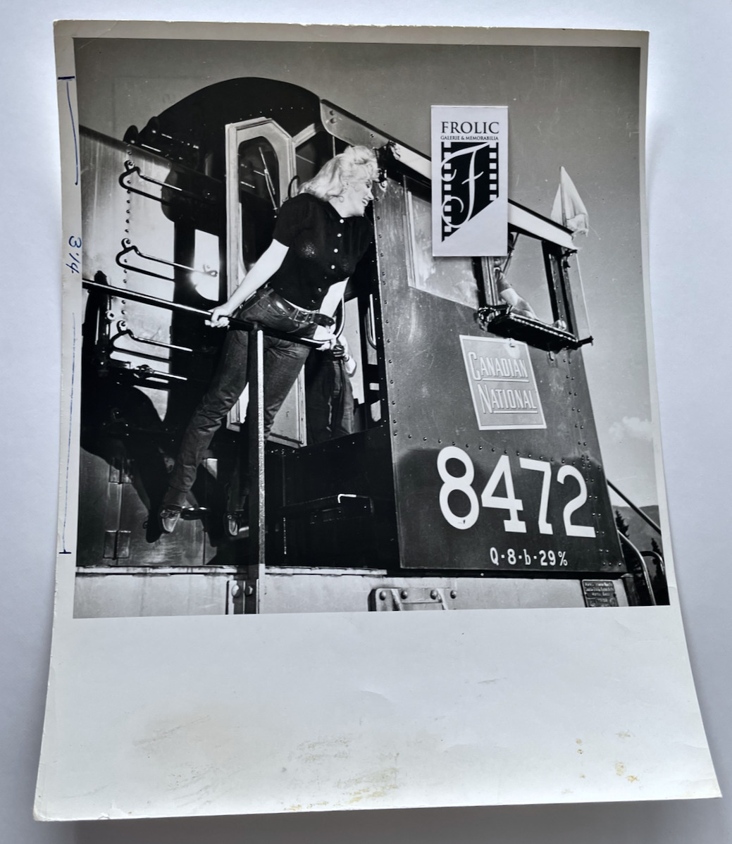 MARILYN MONROE 1953 Original Photo Canadian National Railways credit Stamp RARE+