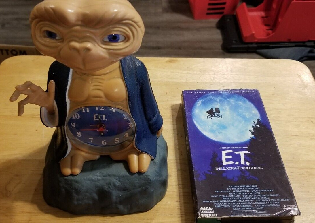 Vintage E.T. The Extra Terrestrial Clock 1982 Nelson\'s SEE DESCRIPTION