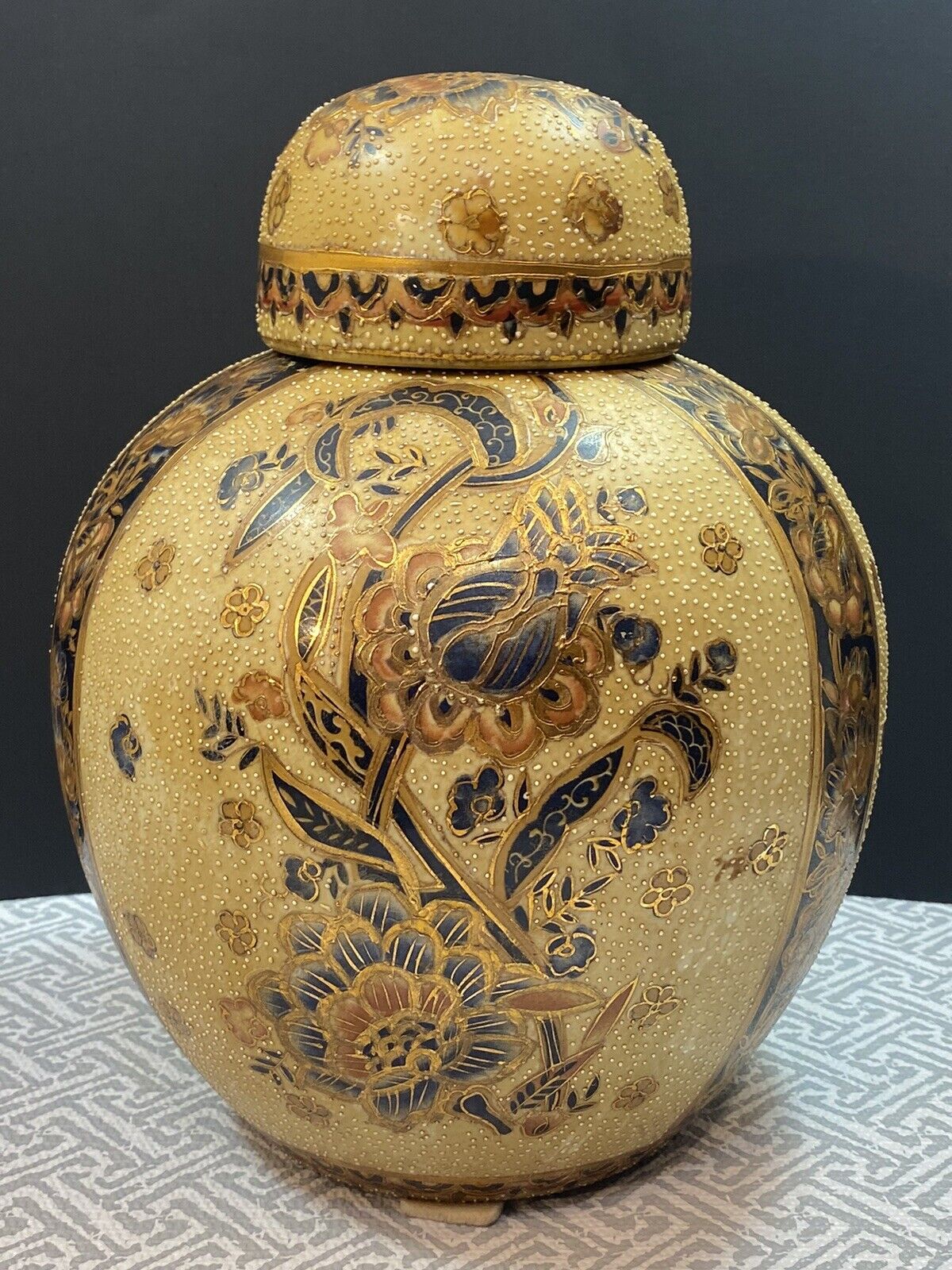Chinese Porcelain Vase Vintage