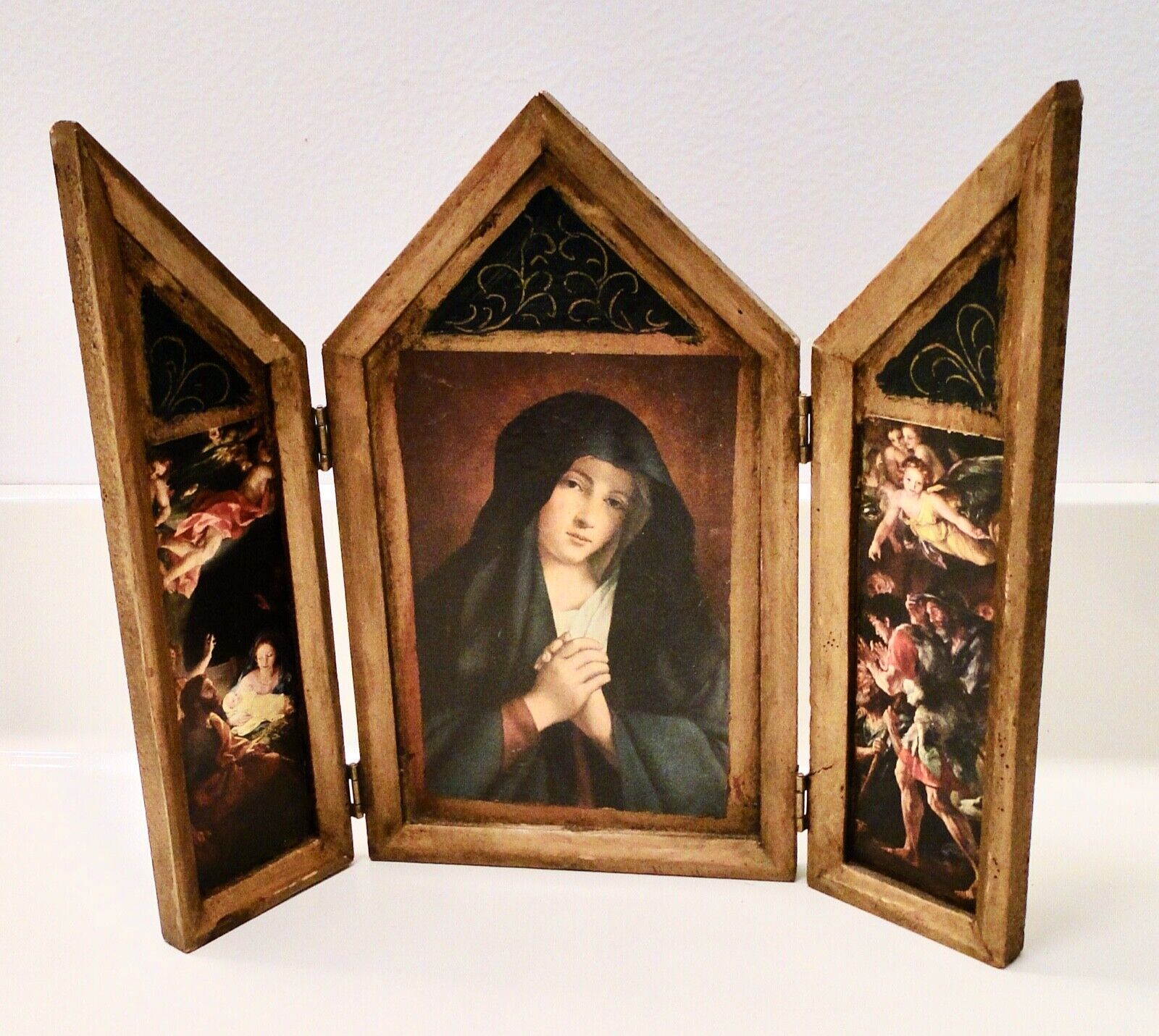 Vintage Religious Wood Triptych Madonna & Child Angels Tri-Fold Hinged