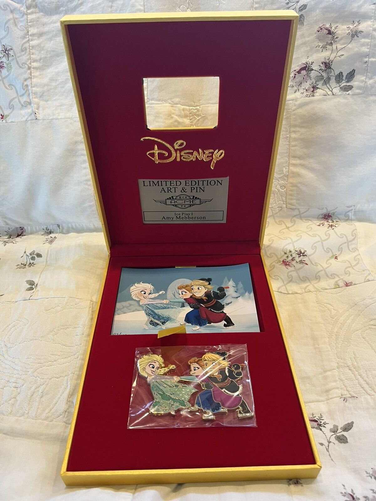 Disney Acme HotArt Frozen Pin Young Elsa Anna Hans LE 100 Jumbo Box & Lithograph