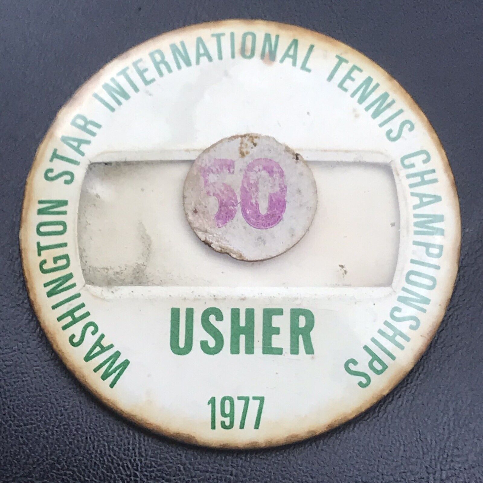Washington Star International Tennis Championships USHER 1977 Vintage Pin Button
