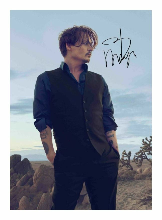 JOHNNY DEPP AUTOGRAPH SIGNED PP PHOTO POSTER