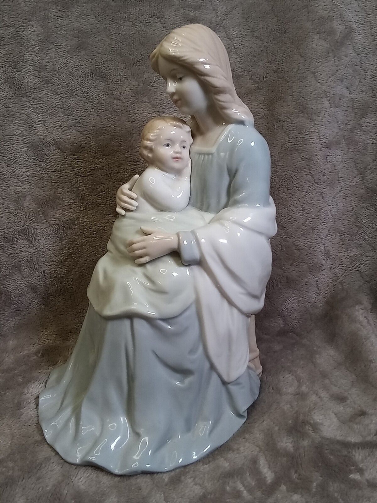 Vintage HOMCO Porcelain Figurine #8809 - Madonna with Child