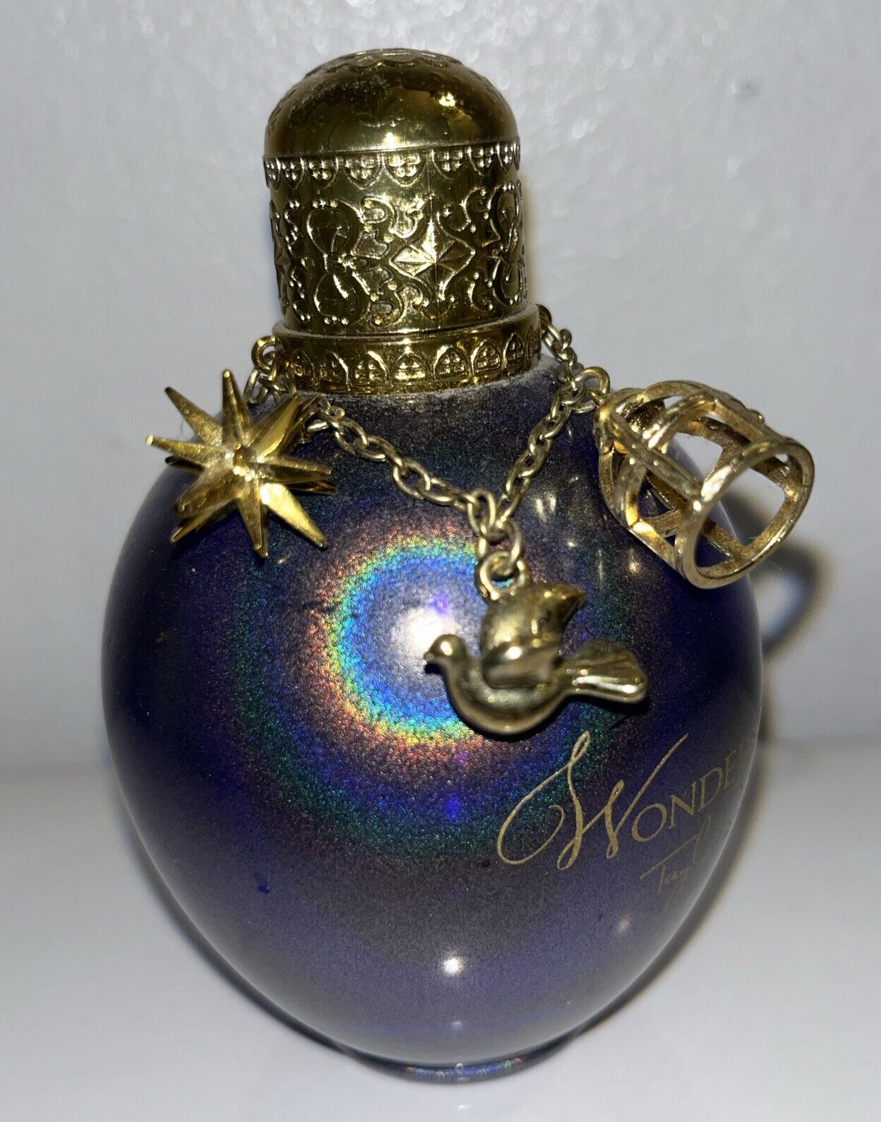 Taylor Swift Wonderstruck Perfume Bottle EMPTY 3.4 Fl. Oz. with Charms Cap Lid