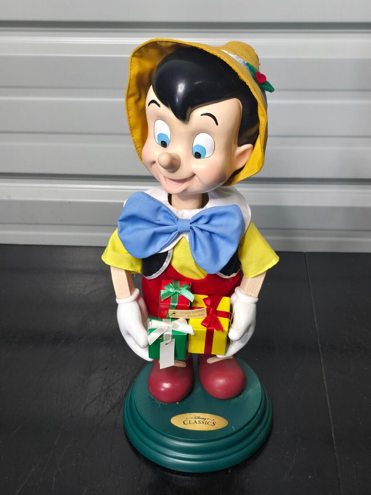 Vintage Walt Disney Classics Musical Animated Pinocchio 16\