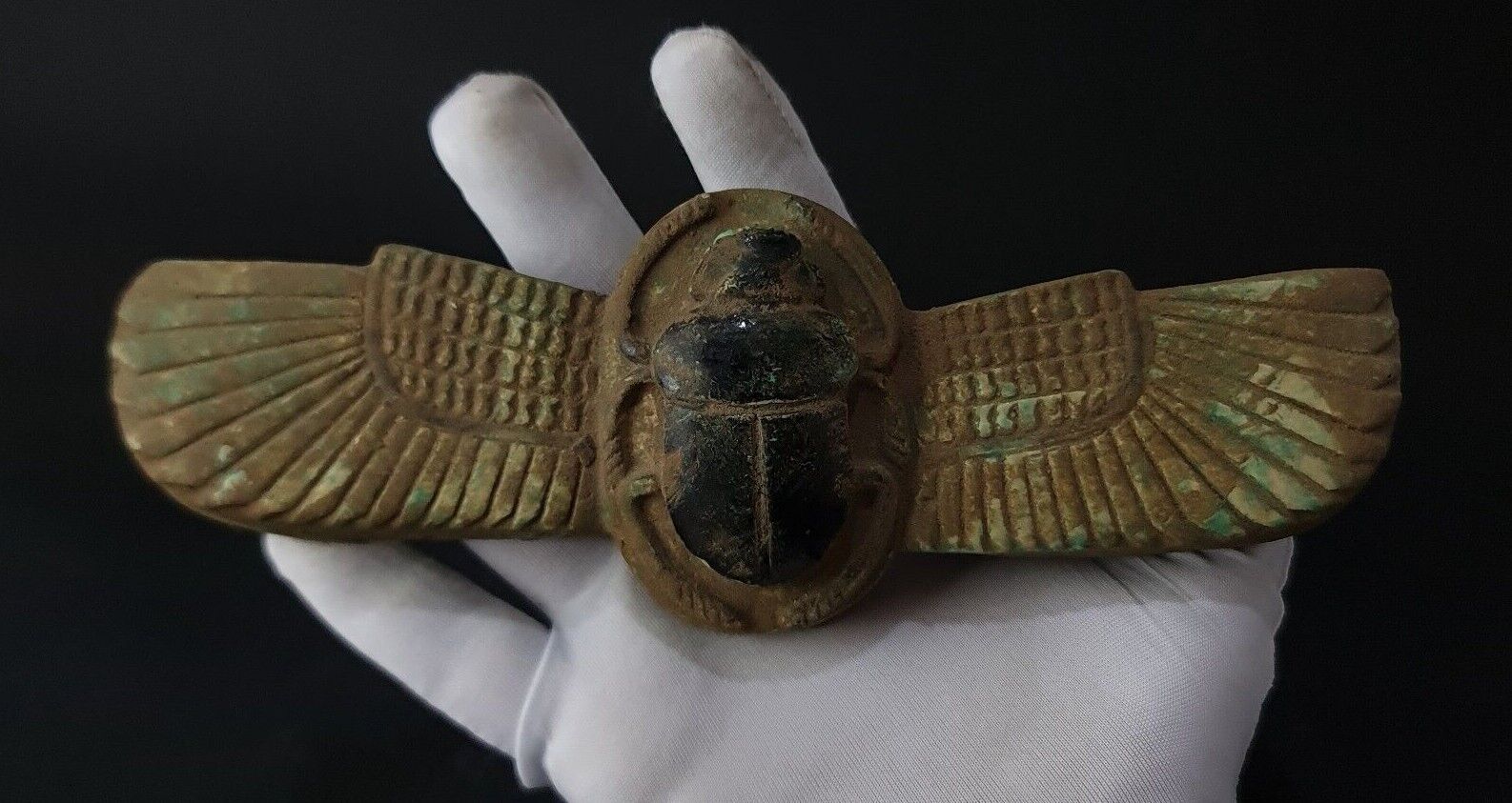 Rare Ancient Egyptian Antiques Green Winged Scarab Bettle Good Luck Egypt BC