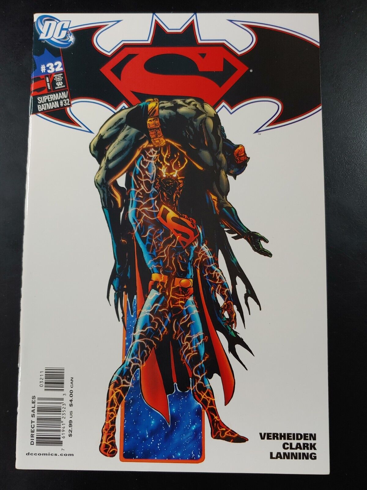 ⭐️ SUPERMAN / BATMAN #32 (2007 DC Comics) VG Book
