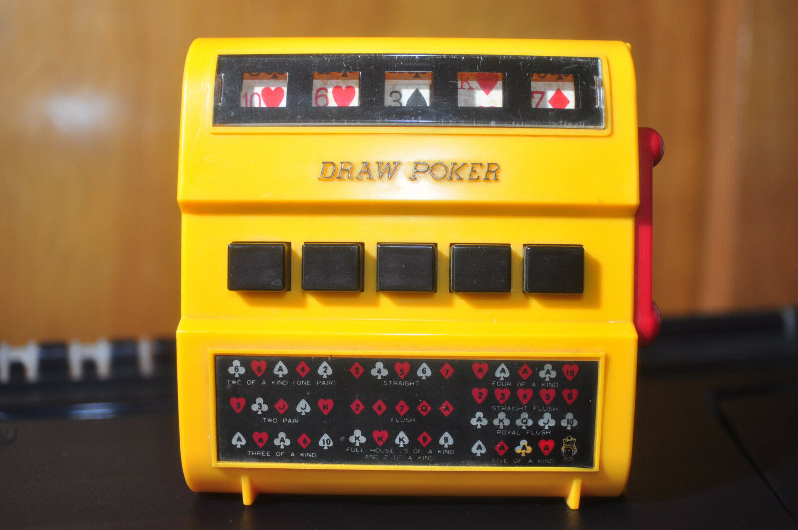 Vintage Draw Poker Plastic Yellow Slot Machine For Collection or Parts -  Japan