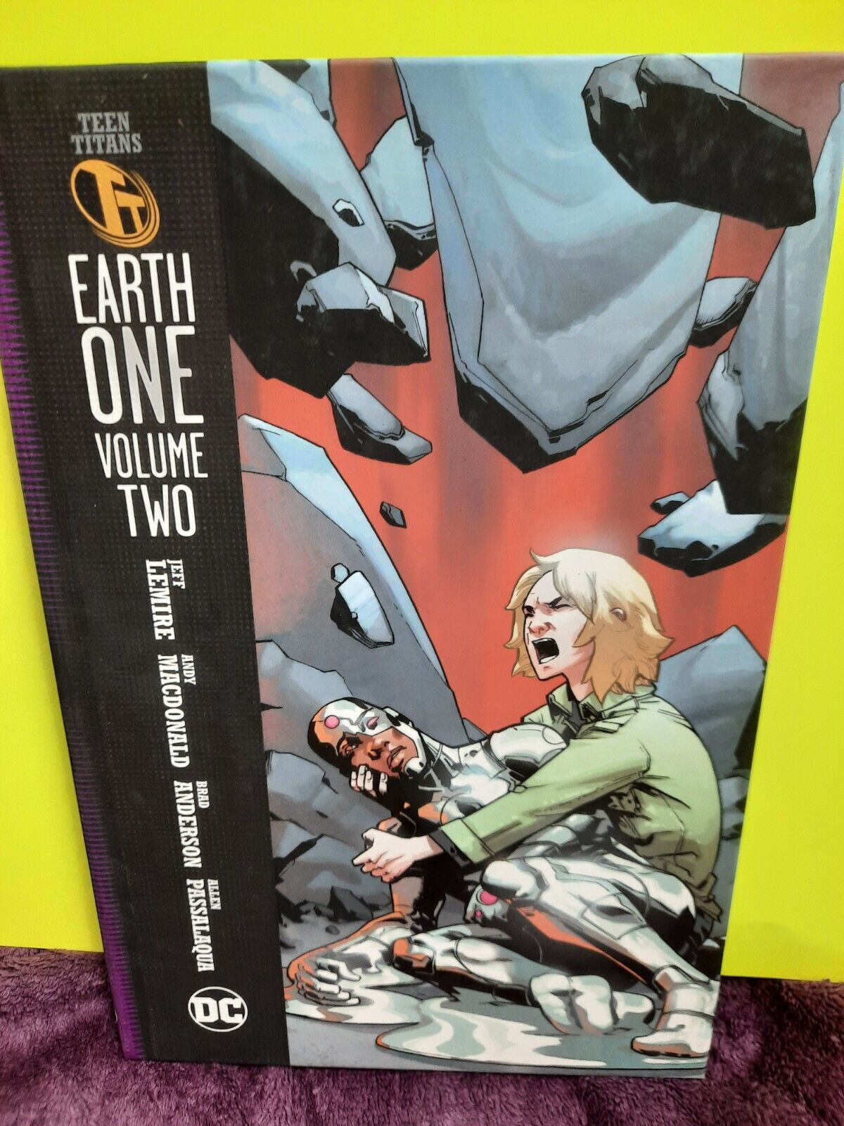 DC Comics Teen Titans Earth One vol 2 Lemire,MacDonald,Anderson