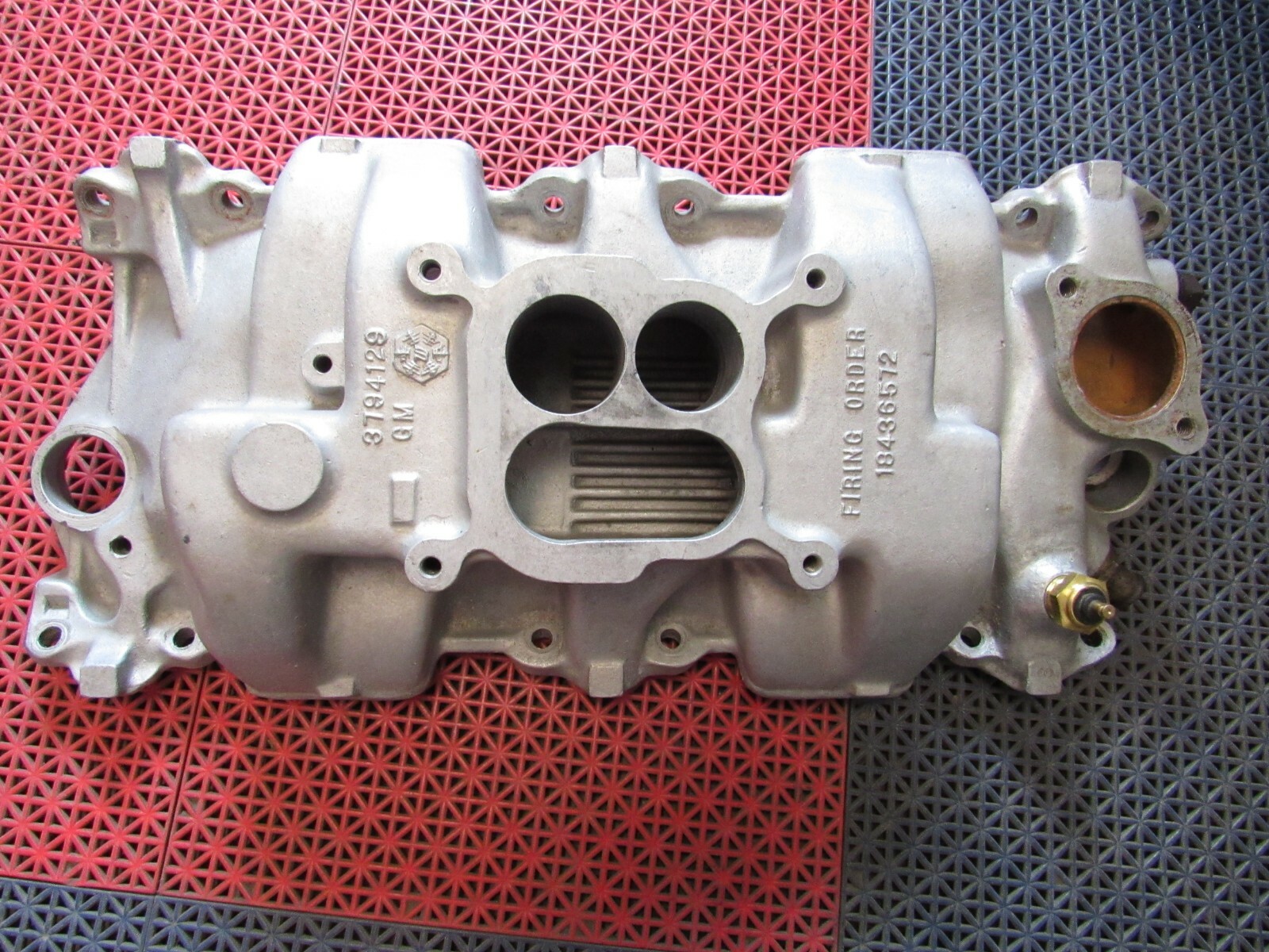 1963 Corvette Intake Manifold 3794129 Original GM Date Code 9271962