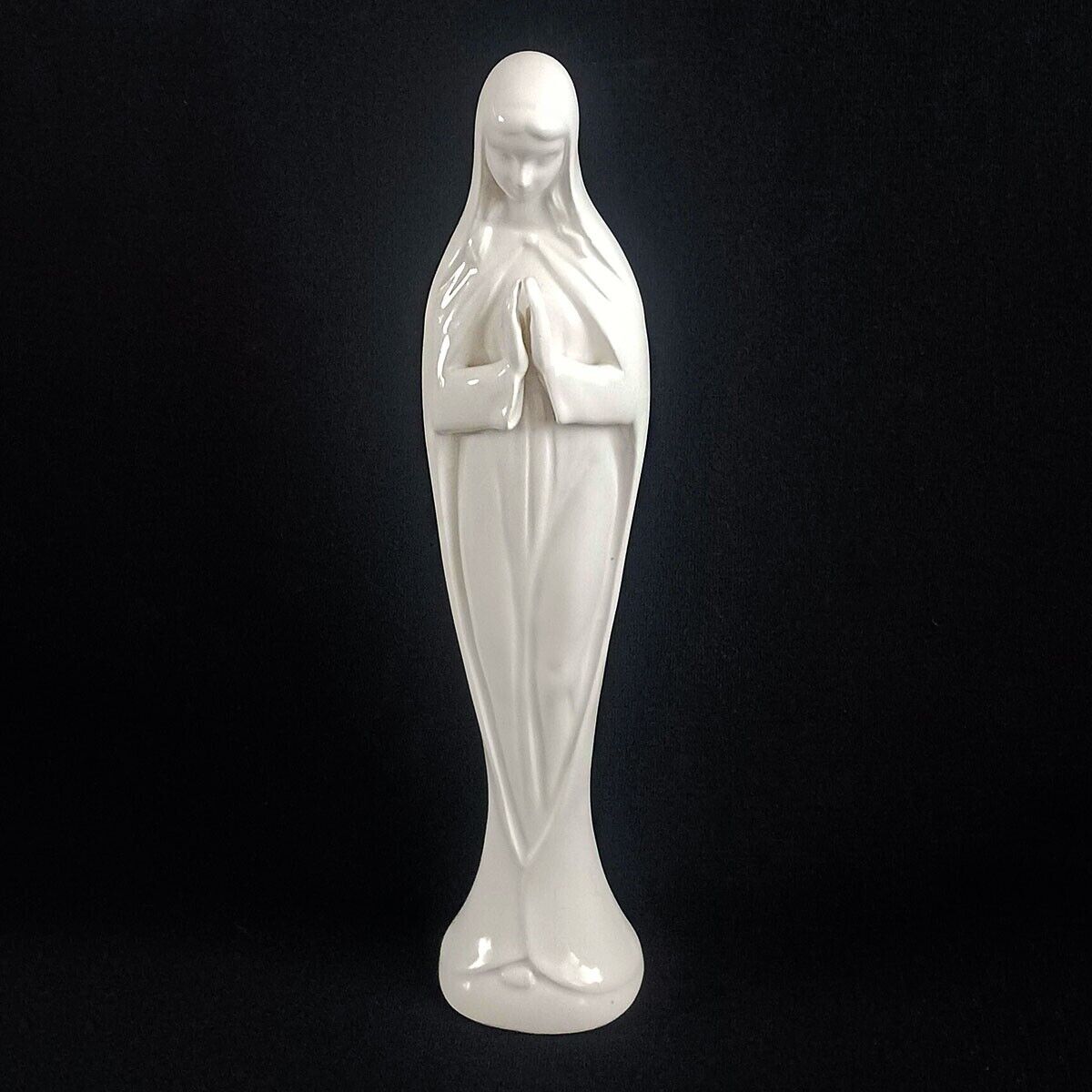 Vintage Lefton Praying Madonna Porcelain Statue Figurine 10-1/2\