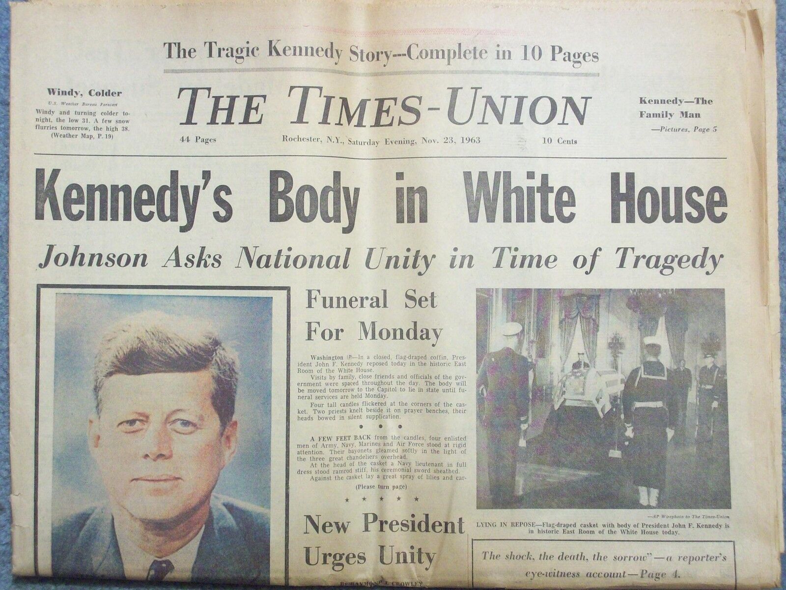 NEWSPAPER JOHN KENNEDY ASSASSINATION 1963 SAT AM NOVEMBER 23 PM 23 SUN 24 MONDAY