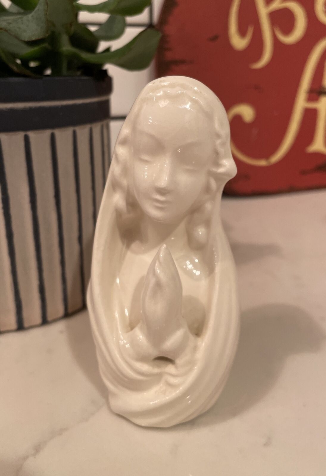 Vintage Praying Madonna 5” Signed Ceramic Statue