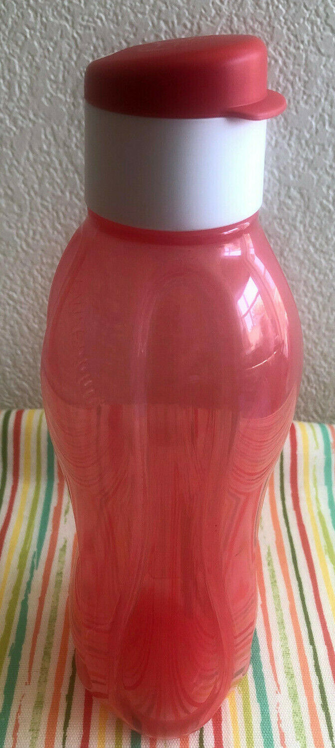 Tupperware Medium Eco Water Bottle 25oz Red w/ White New