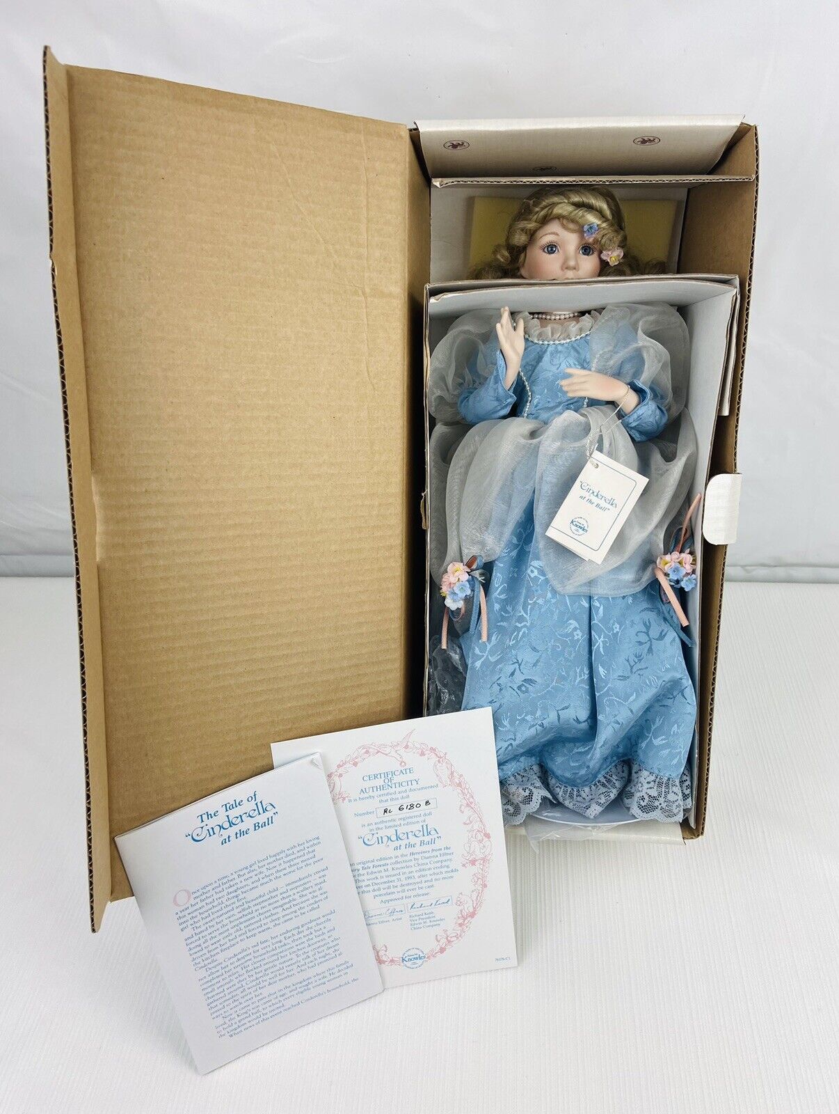 Vintage Ashton-Drake Porcelain Doll CINDERELLA at the Ball Princess 14” New COA