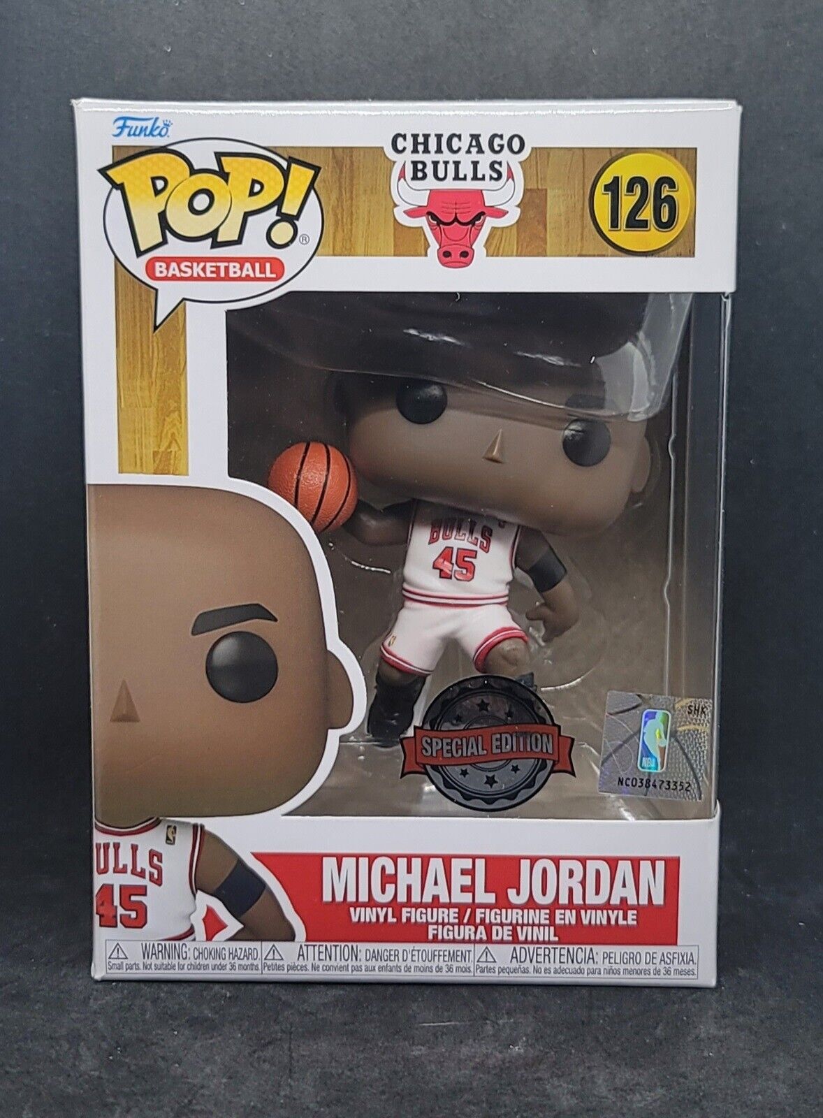 Funko Pop NBA Chicago Bulls Michael Jordan 4 Inch Vinyl Figure