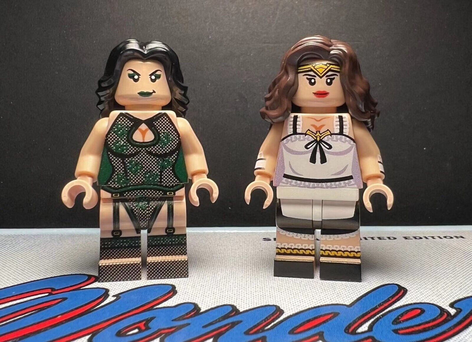 custom 3th party min brick minifigure Hela  Wonder Woman