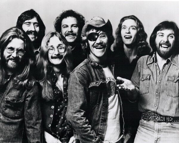Dr. Hook classic 1970\'s rock group line-up 8x10 inch photo