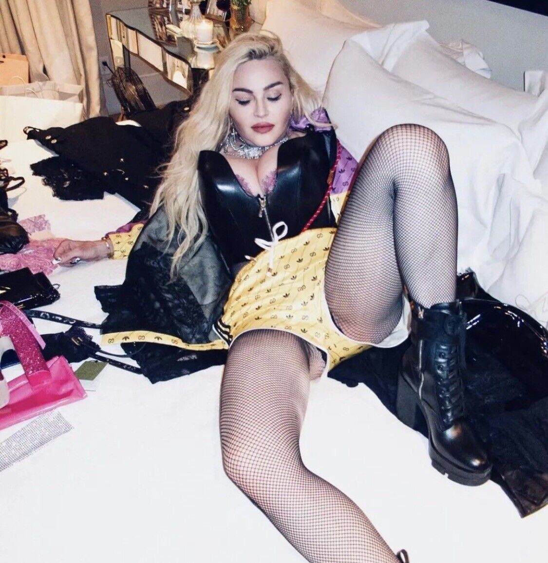 MADONNA - LYING AROUND IN SHORTS   SEXY PIC 