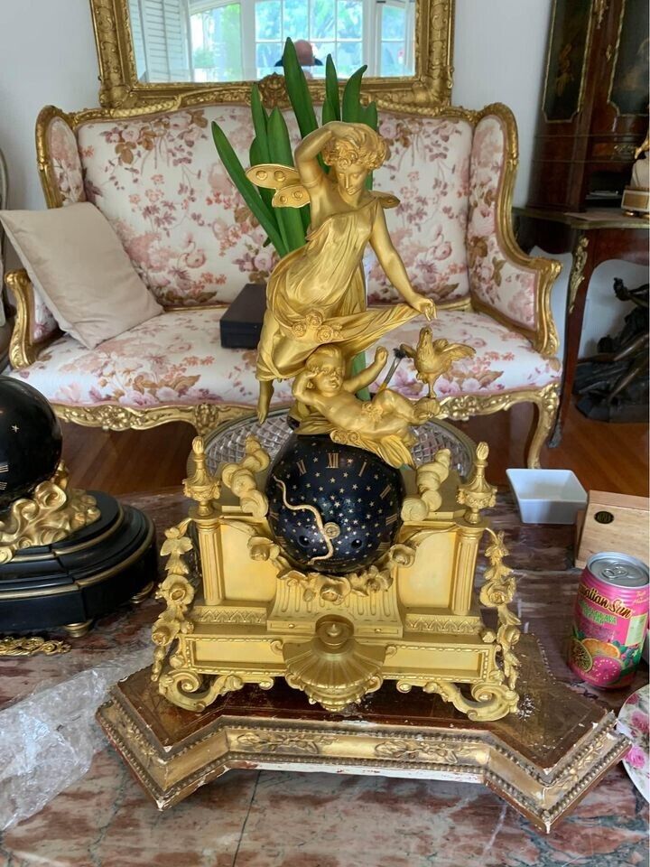 A STUNNING FRENCH 19 TH CENTURY GILDED BRONZE CLOCK