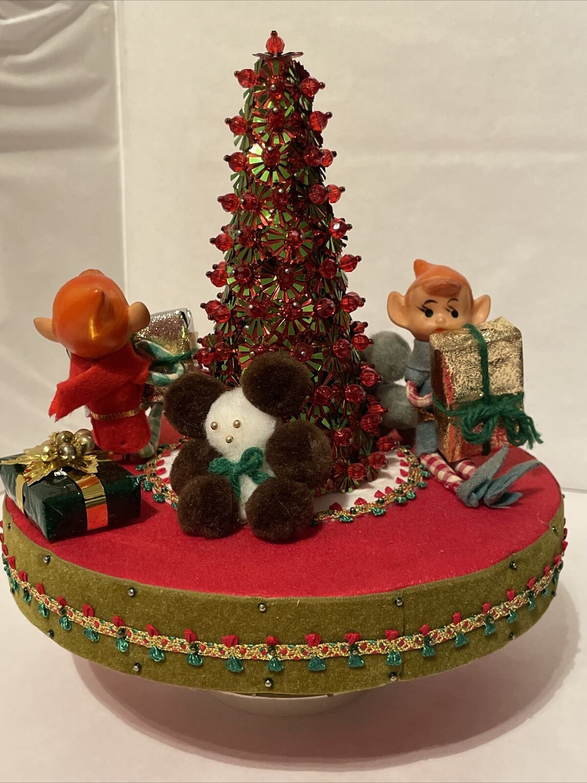 Vintage Sankyo Japan Rotating Musical Christmas Tree With 2 Pixie Elf Figures
