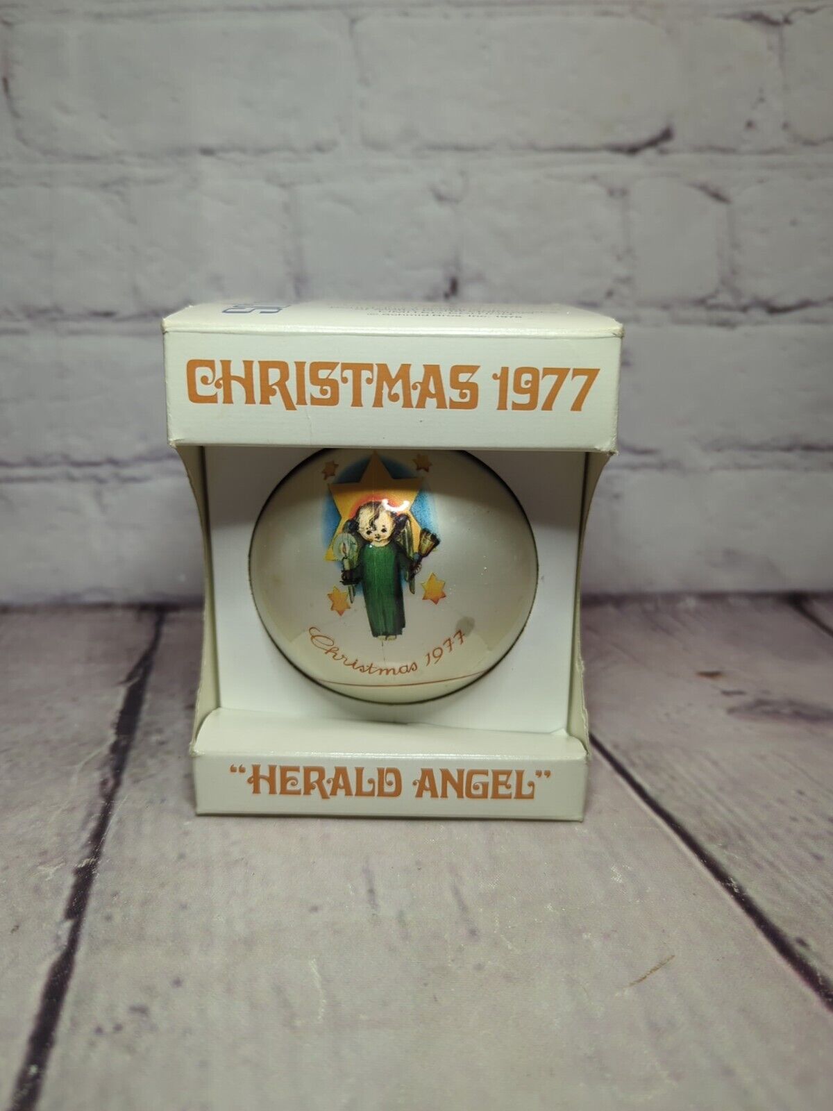 Vintage Schmid Sister Berta Hummel Christmas Ornament 1977 Herald Angel  